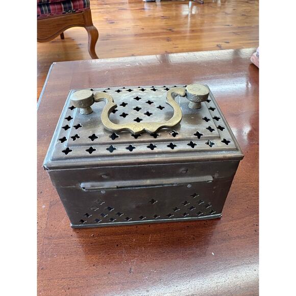 Vintage Indian Brass Dhoop Dāni – Pierced Incense / Trinket Box, 5″ - Picture 2 of 6